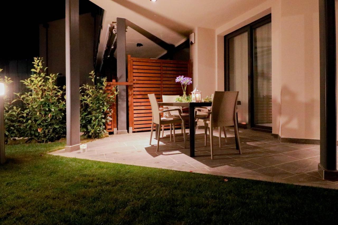 H11 Luxury 9A - Porto - Piscina - Jacuzzi Apartment Santo Stefano al Mare Bagian luar foto