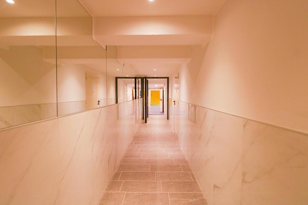 H11 Luxury 9A - Porto - Piscina - Jacuzzi Apartment Santo Stefano al Mare Bagian luar foto